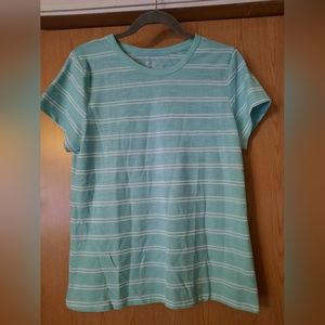 Time and Tru Pastel Green Crew Neck Short Sleeve T-Shirt Size Medium